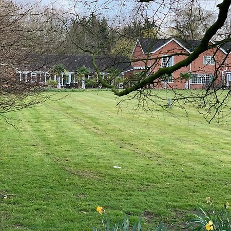 Aldercarr Hall Great Ellingham Екстериор снимка