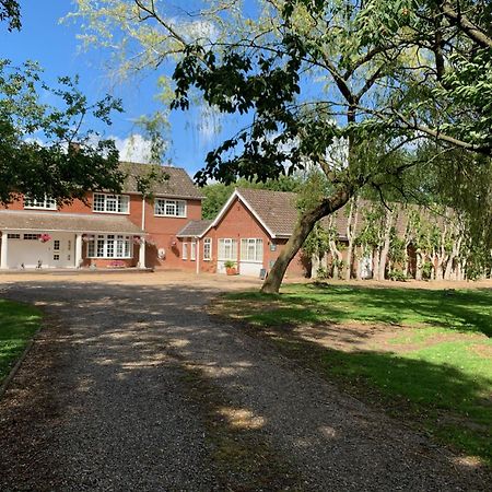 Aldercarr Hall Great Ellingham Екстериор снимка